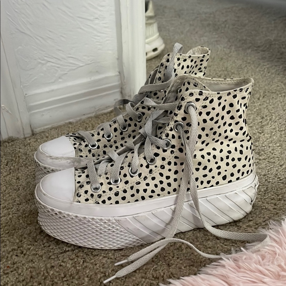 CONVERSE PLATFORM HIGH TOP SIZE 6